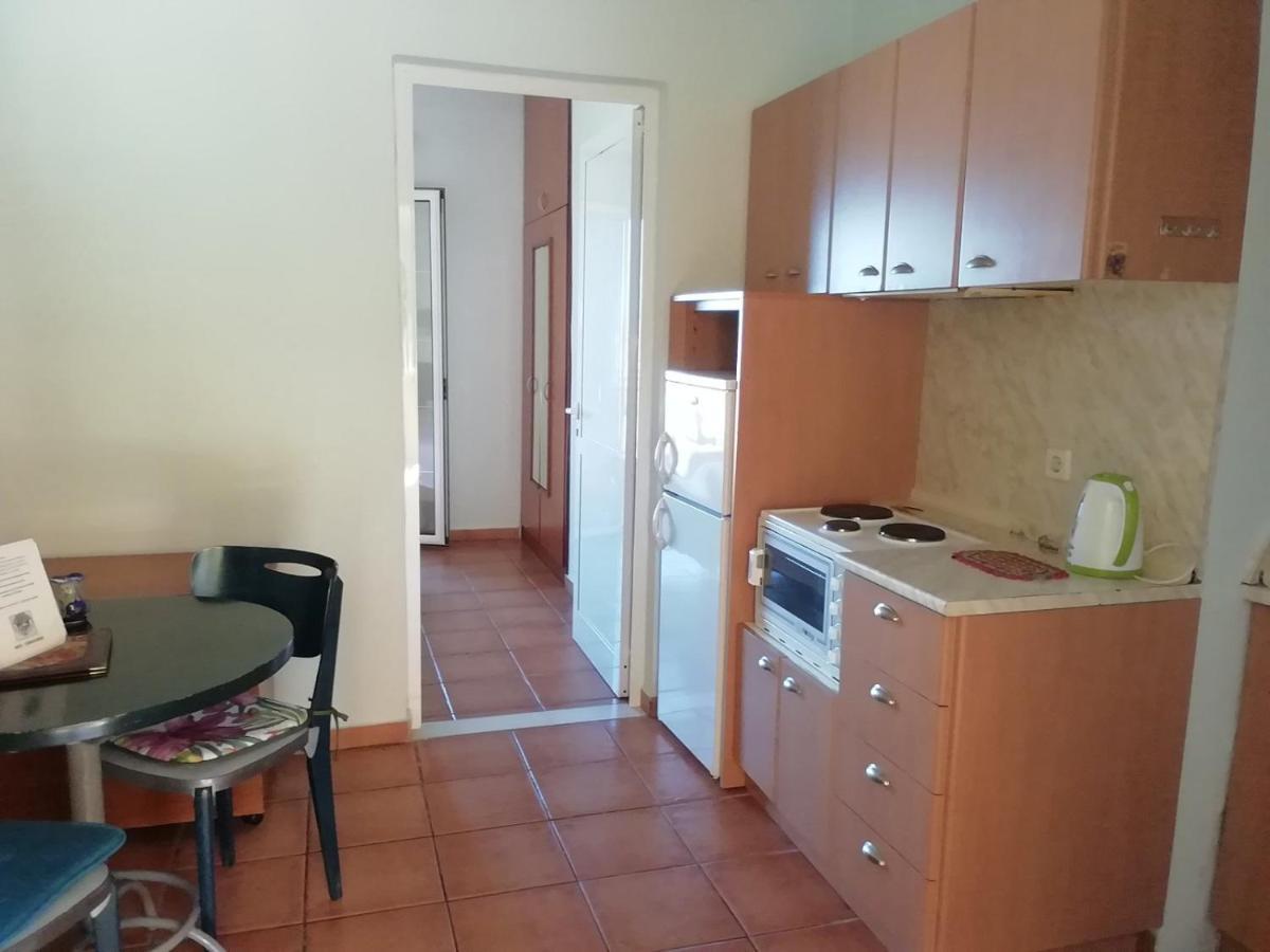 Poseidon Apartments อากิออส กอร์ดิออส ภายนอก รูปภาพ